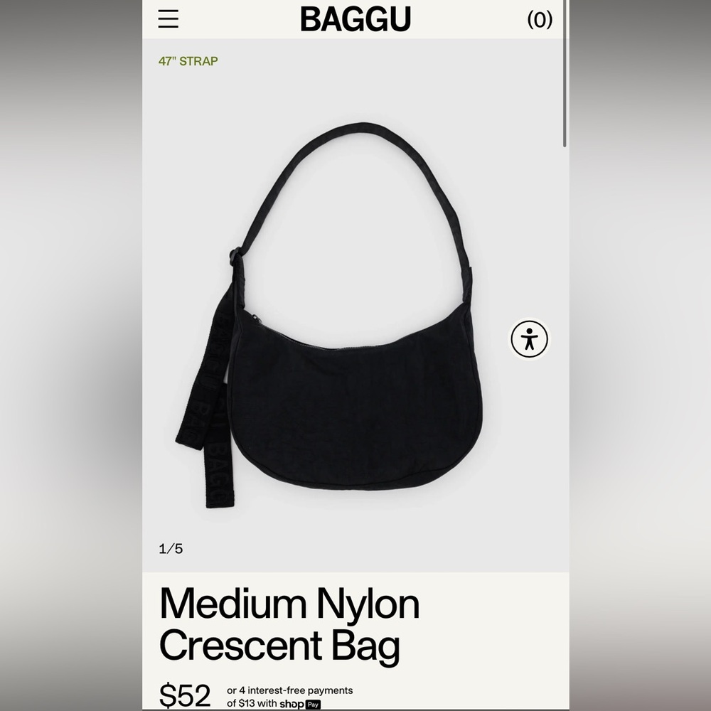 Barely used Baggu medium nylon crescent bag!!